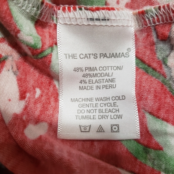 The Cat's Pajamas gown - Picture 4 of 5